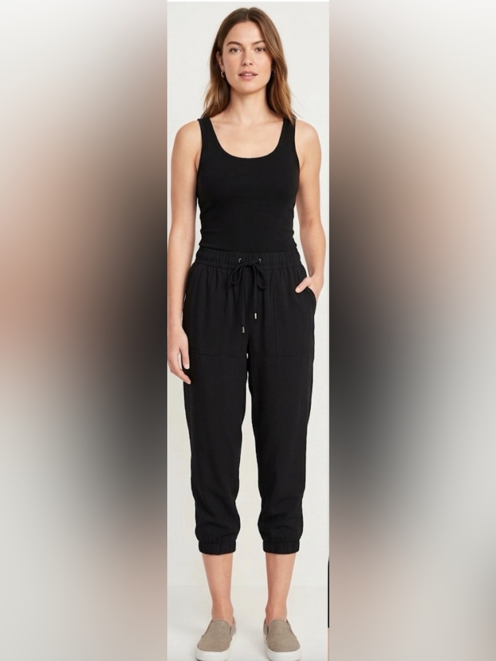 Old Navy Black Elastic Waist calf high cuffed Pants size medium good condition